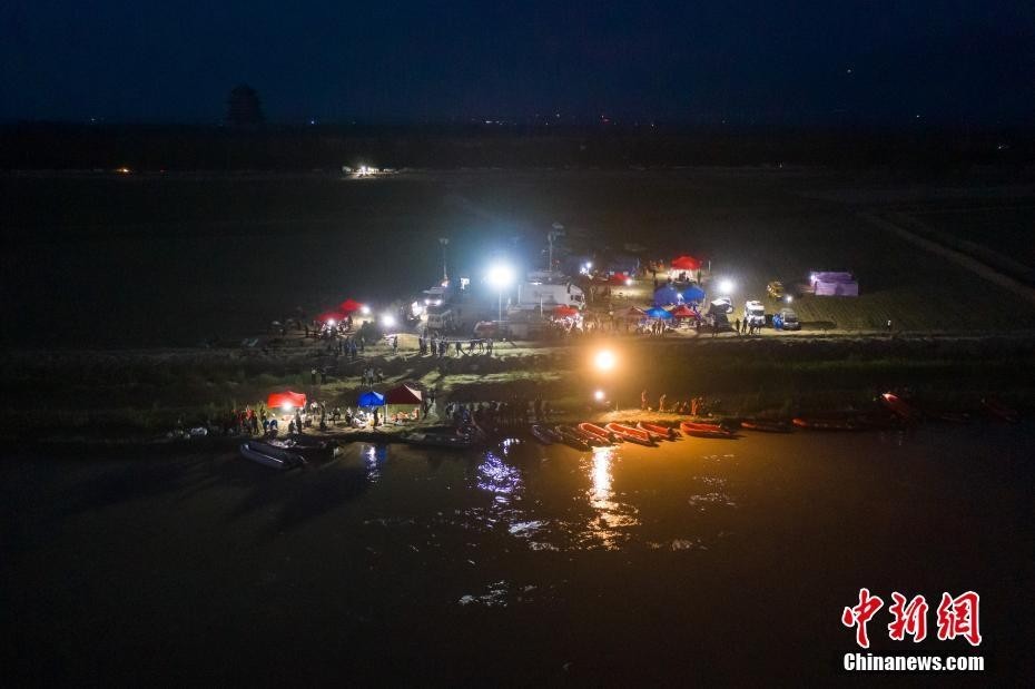 “山西永济黄河滩6名学生落水失踪 救援工作连夜开展